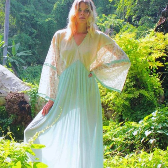 Chio Dresses & Skirts - CHIO di Stefania Kaftan blue gold eyelet lace XS